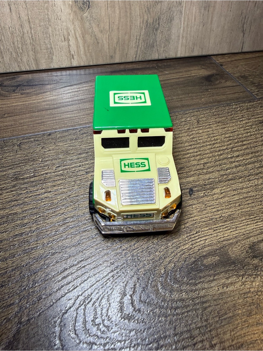 Hess Gasoline Corp. 2001 Collectible Humvee 4” Toy Armored Unit Hummer Brinks - Picture 4 of 7